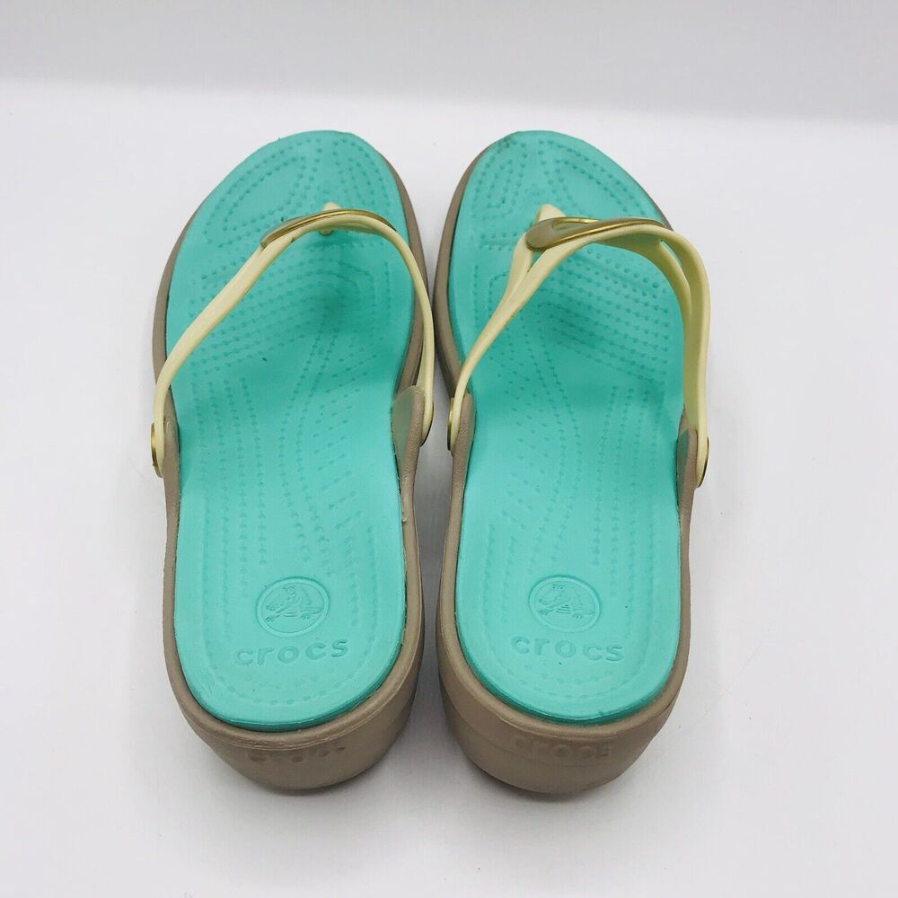 Crocs Women’s Sanrah Cream Mint Green Wedge Flip Flop Sandals Festival, Size 6 - Picture 4 of 6